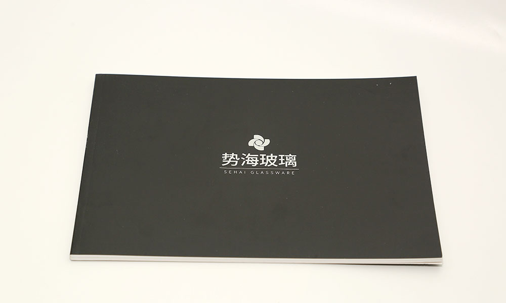 做一本宣傳冊(cè)設(shè)計(jì)多大美觀？