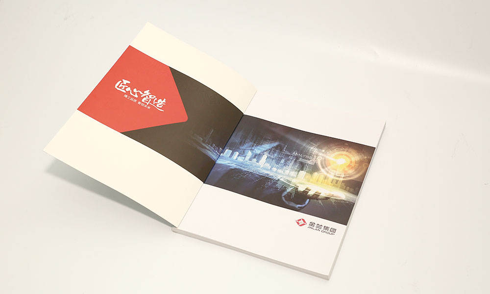 做宣傳冊(cè)設(shè)計(jì)制作效果圖
